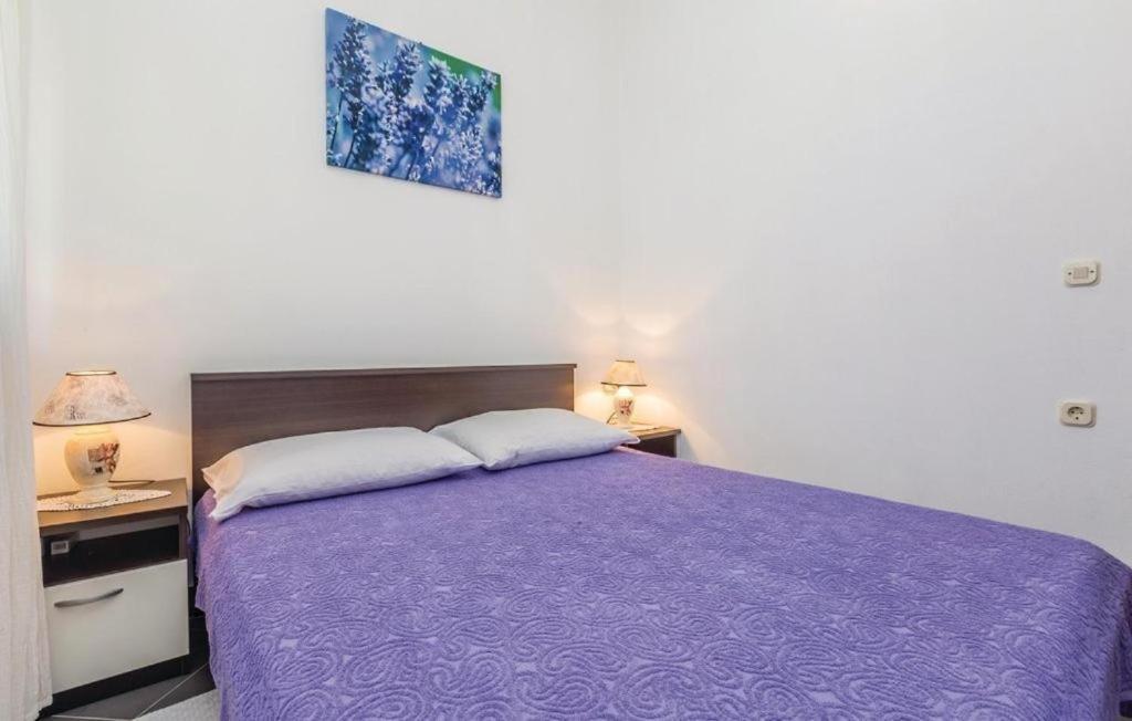 Apartmani Ivankovic Карлобаг Екстериор снимка