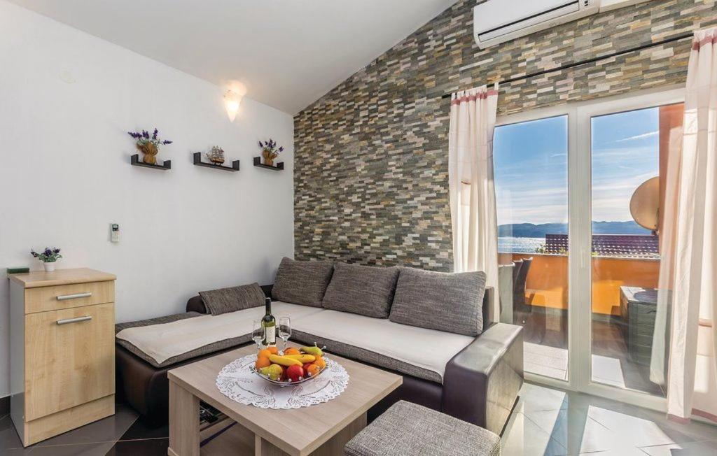 Apartmani Ivankovic Карлобаг Екстериор снимка